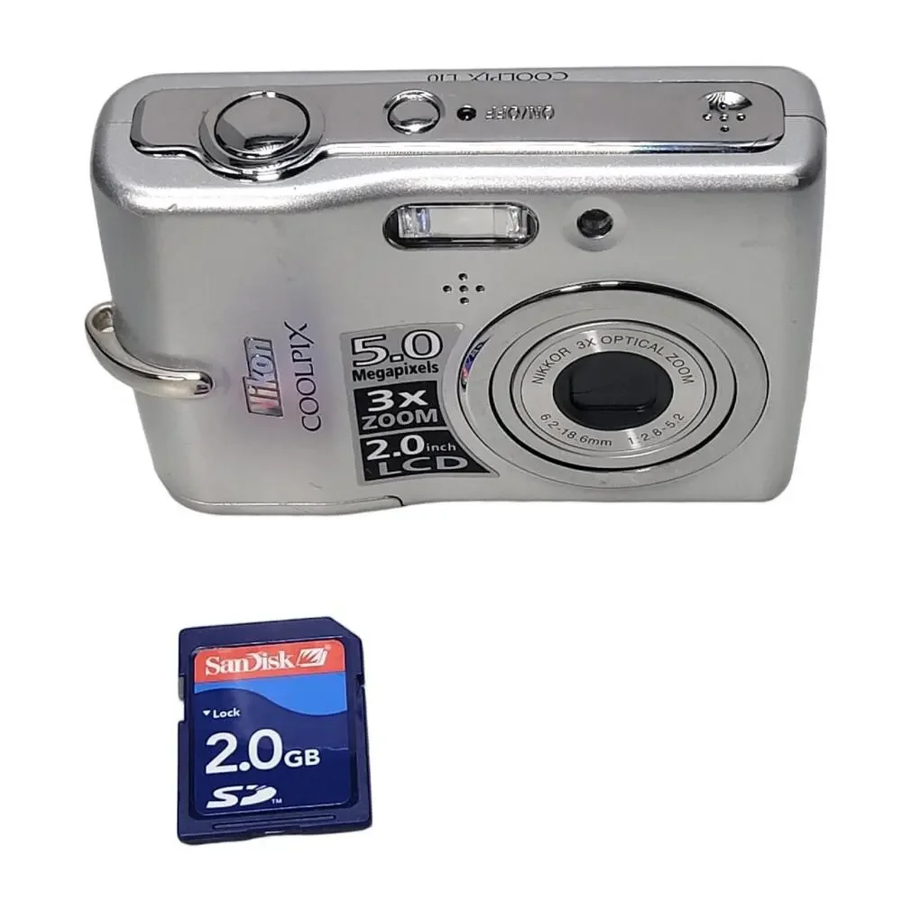 Nikon Coolpix L10 Digital Compact Camera 5.0MP Silver Complete In Box TESTED